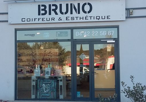 Photo du salon de coiffure Bruno à Venelles